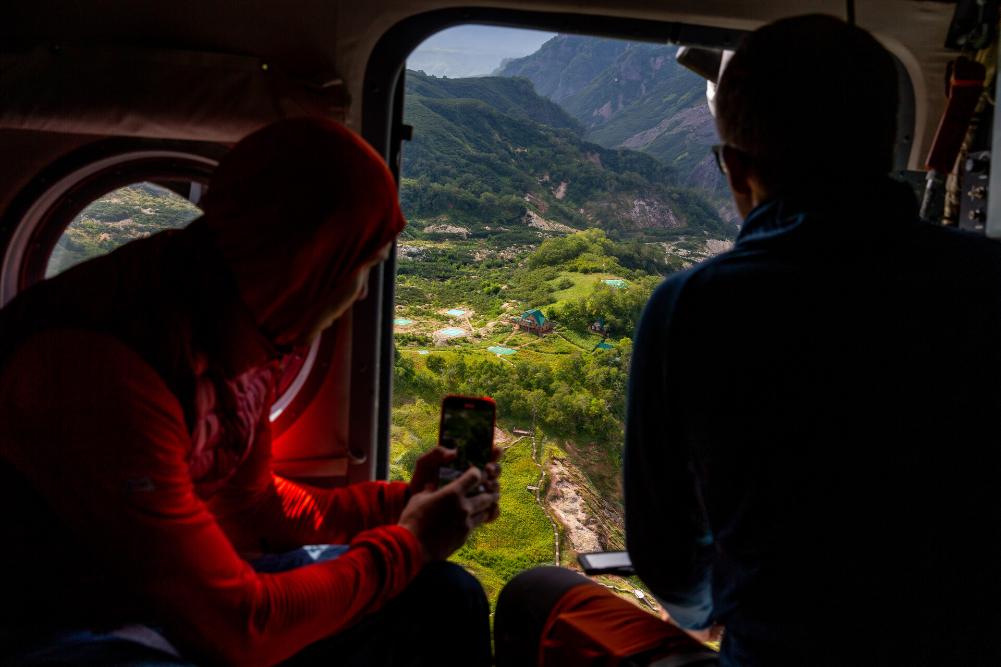 Вертолетная экскурсия в Долину гейзеров