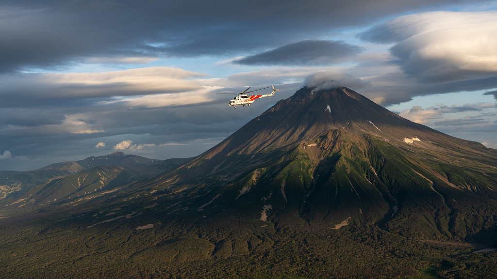 вертолет вулкан камчатка